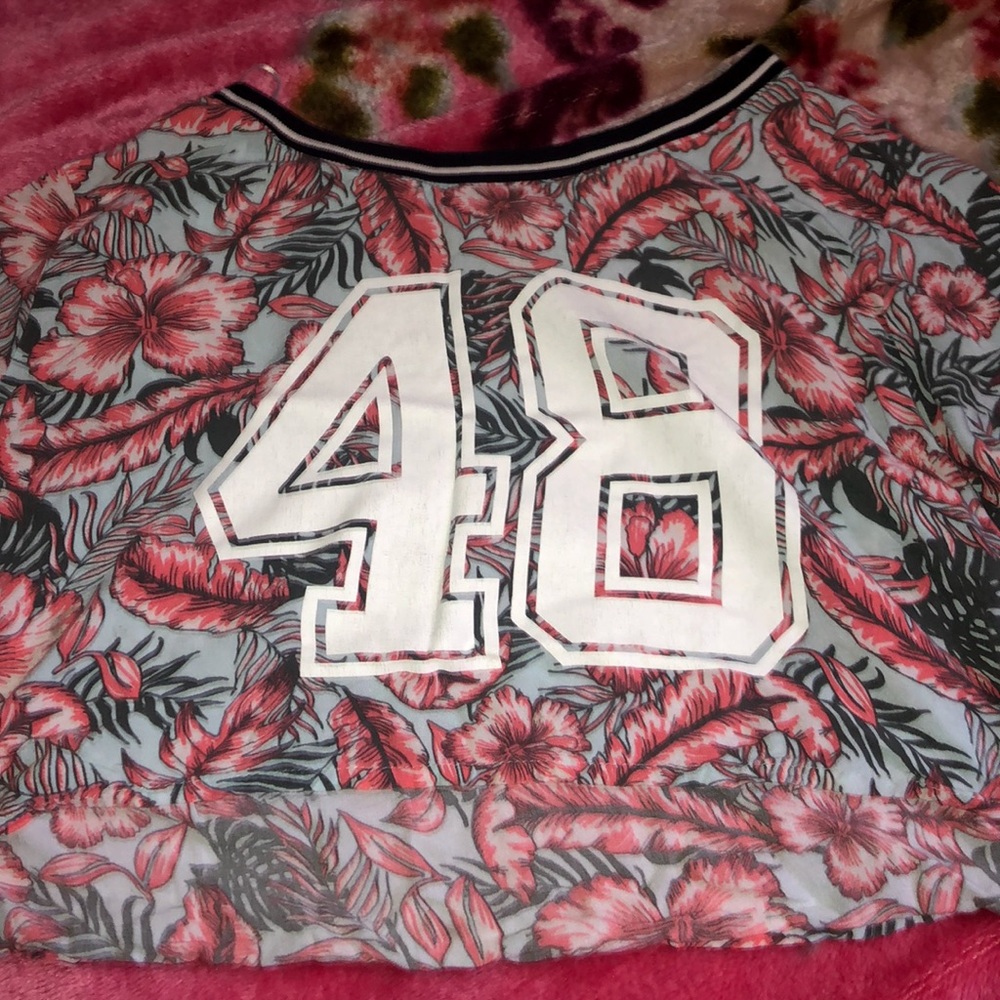 Crop Top That Says “18”
